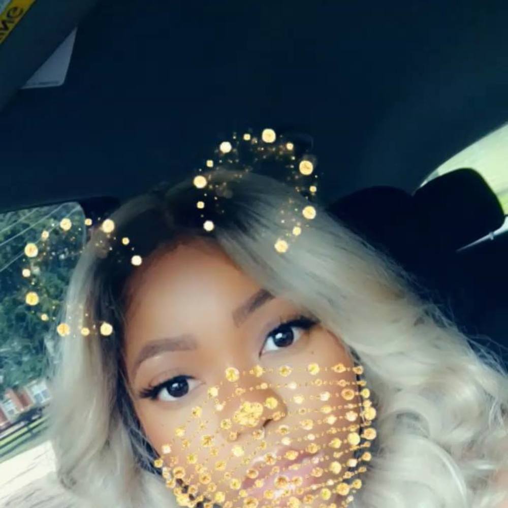 Meet your Posher, Brianna